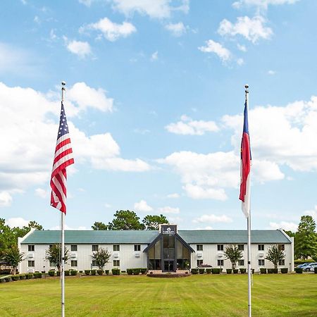 Carolina Pine Inn Near Southern Pines-Pinehurst Pinebluff ภายนอก รูปภาพ